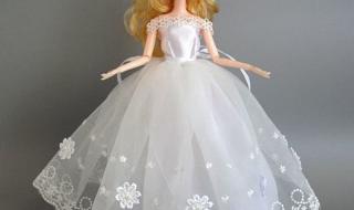 芭比娃娃的制作过程