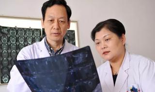 异乡人医生 异乡人医生